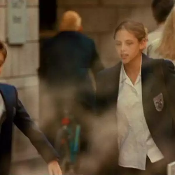 2003. Cold Creek Manor