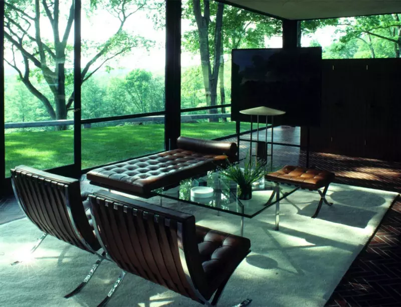 5 lecciones de la casa de cristal de Mies van der Rohe para mantenerse vigente