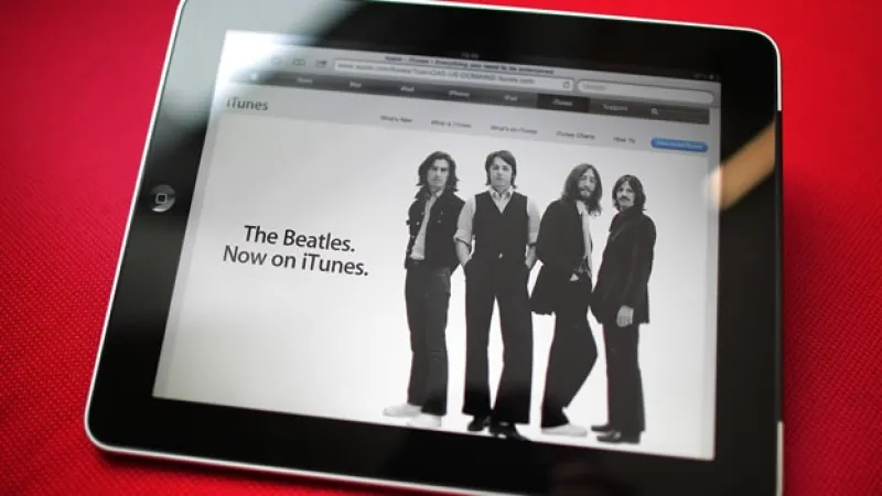 Apple alcanza 25,000 millones de descargas en la iTunes Store