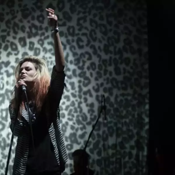 Músicos y aficionados asisten al Corona Capital