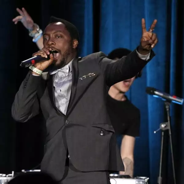 El cantante Will.i.am hizo una breve presentación en el evento.