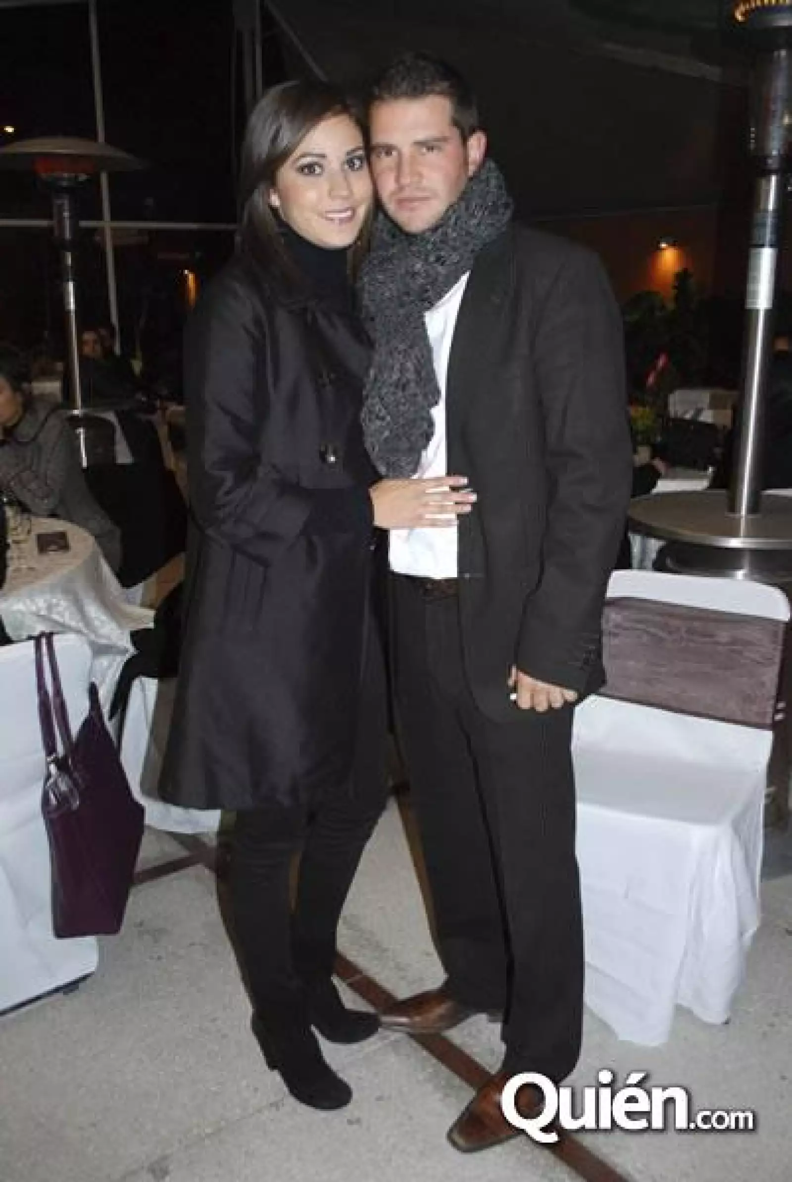 Civil Victor y Mayela