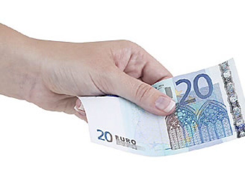 Los billetes de 20 euros son los preferidos por los falsificadores en Europa. (Foto: Jupiter Images)