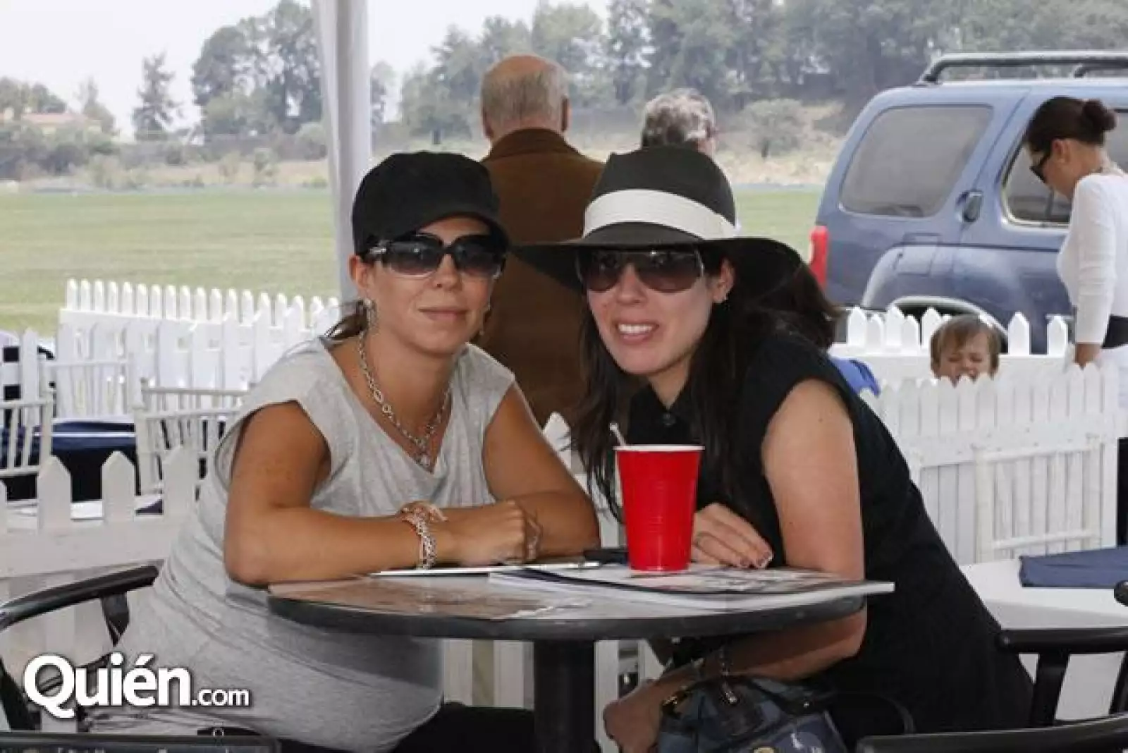 Geovanna Munguía y Cristina Hurtado