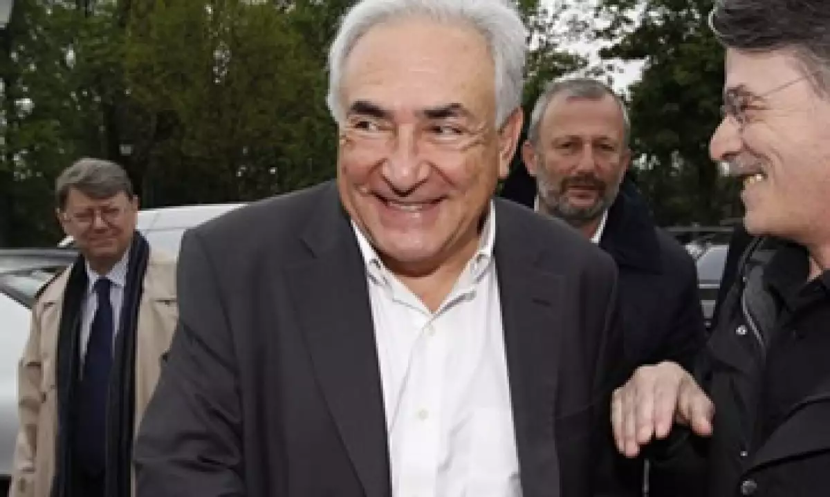 Nafissatou Diallo acusó a Strauss-Kahn de obligarla a tener sexo oral y de intentar violarla en la suite de lujo del hotel Sofitel de Manhattan. (Foto: Reuters)