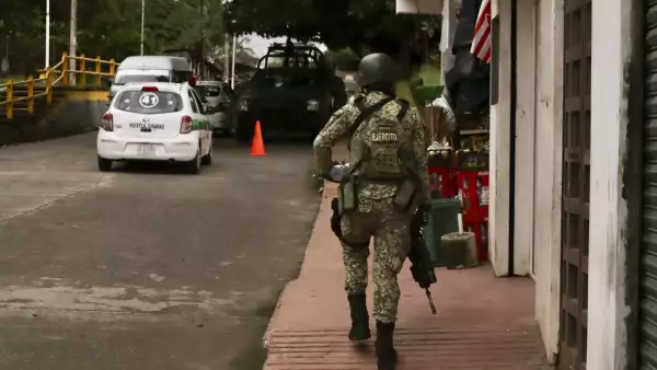 Gobierno de Perú exige justicia para migrantes atacados por militares en Chiapas