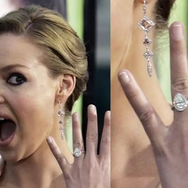 El de Katherine Heigl es diseño de Ryan Ryan, es una diamante en forma de pera de tres quilates.