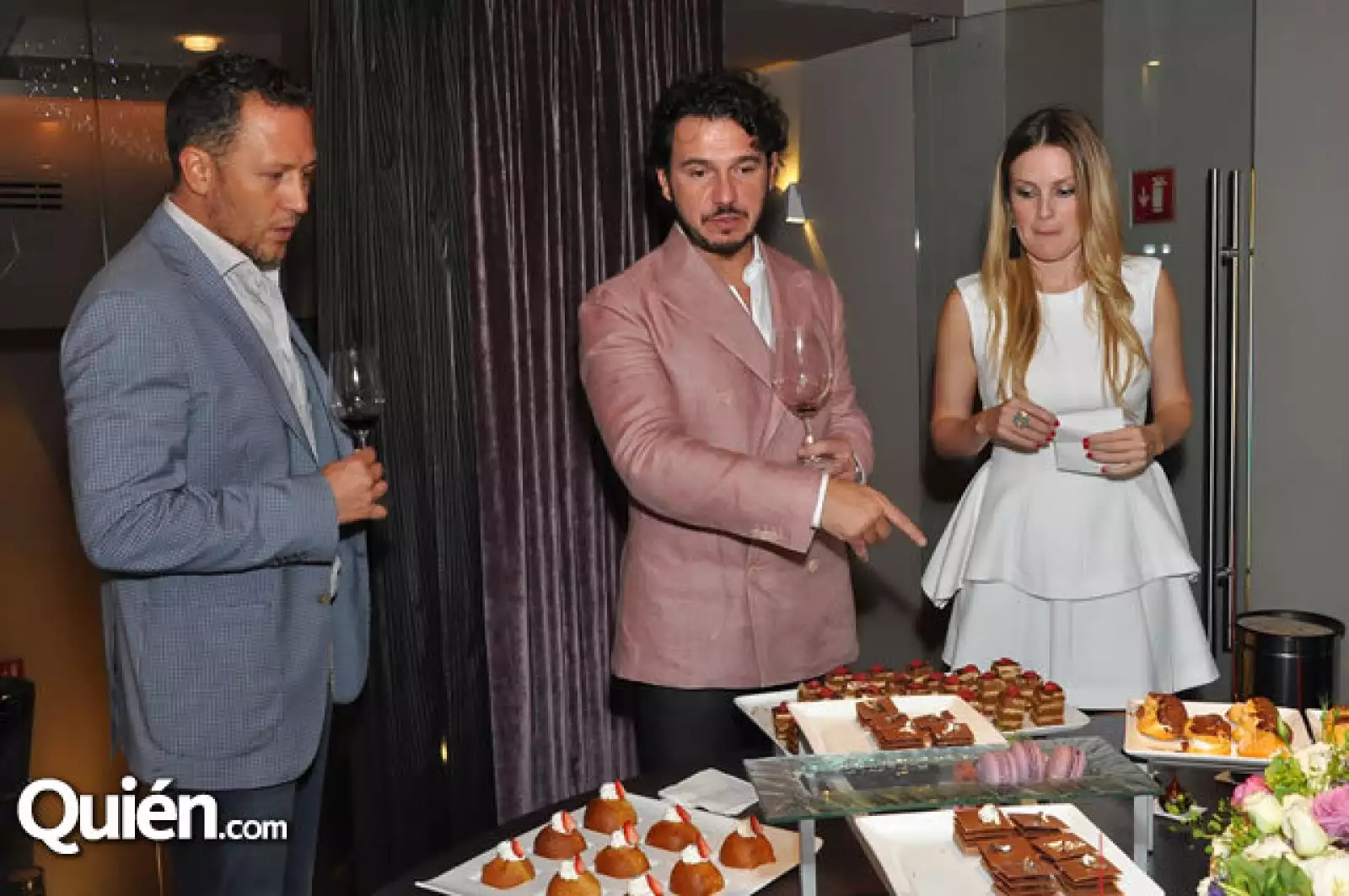 Jorge López Campo,Rolly Pavía y Lizette García