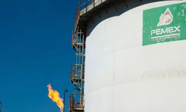 Barriles de pemex 04