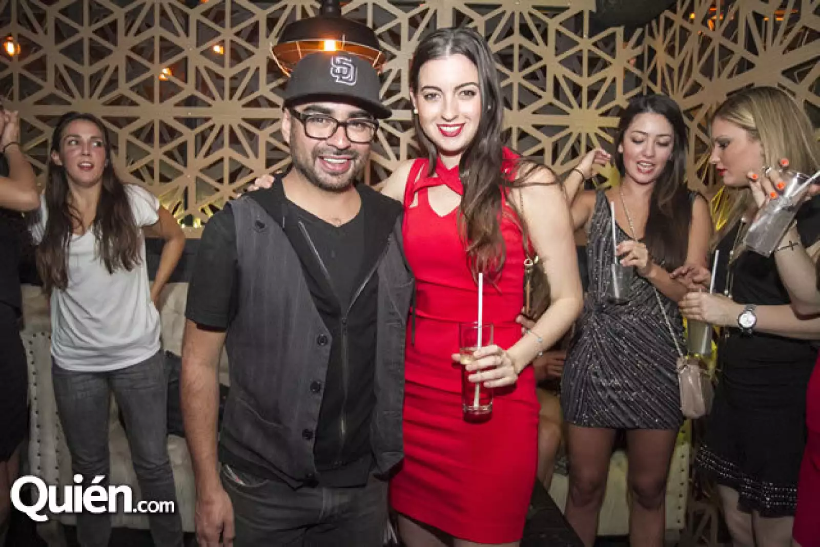 Mario Sandoval y Cassandra Ross