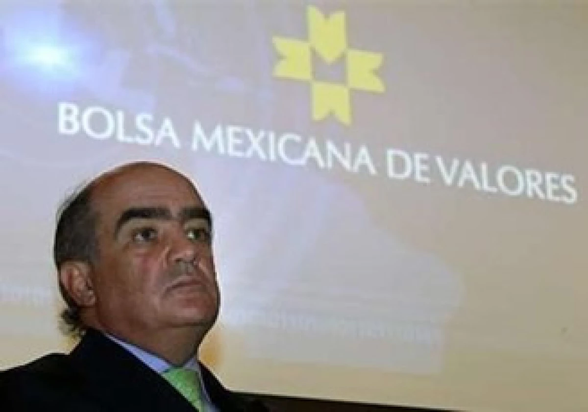 El mercado quedó pendiente de la resolución de la crisis en Irlanda. En la imagen Luis Téllez, presidente de la BMV. (Foto: Reuters)