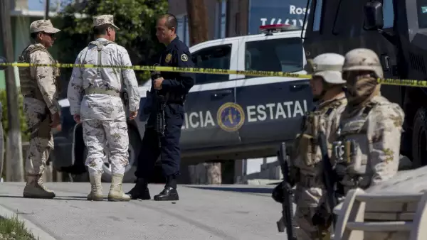 Militares