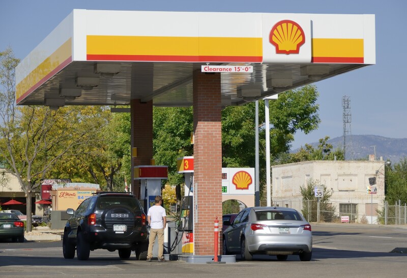 Shell apuesta a recargas de autos eléctricos