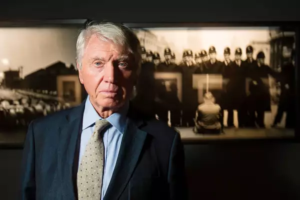 Photo London 2016 Opens