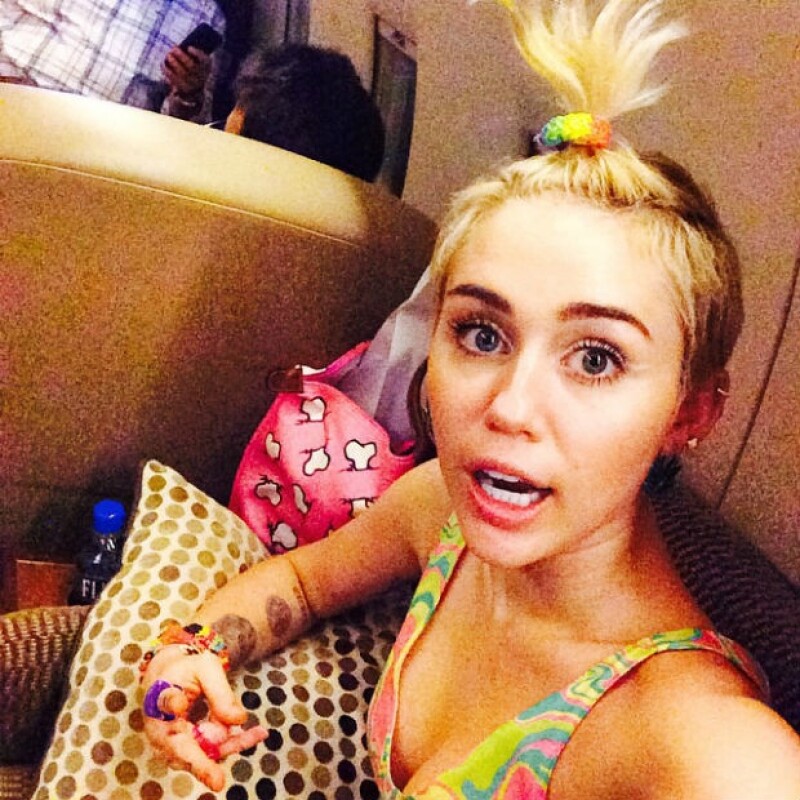 Desde que está soltera, Miley se ha dejado ver en una actitud libre y desenfrenada.