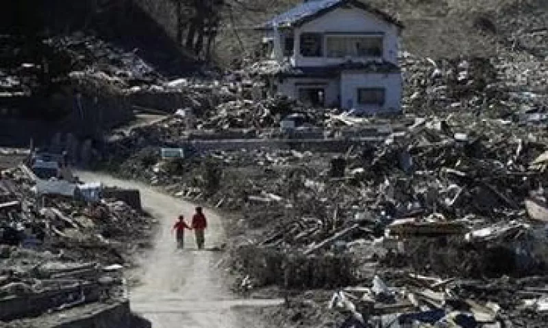 Japón apoyará con  9,700 millones de dólares a las empresas dañadas por el tsunami y el terremoto. (Foto: Reuters)