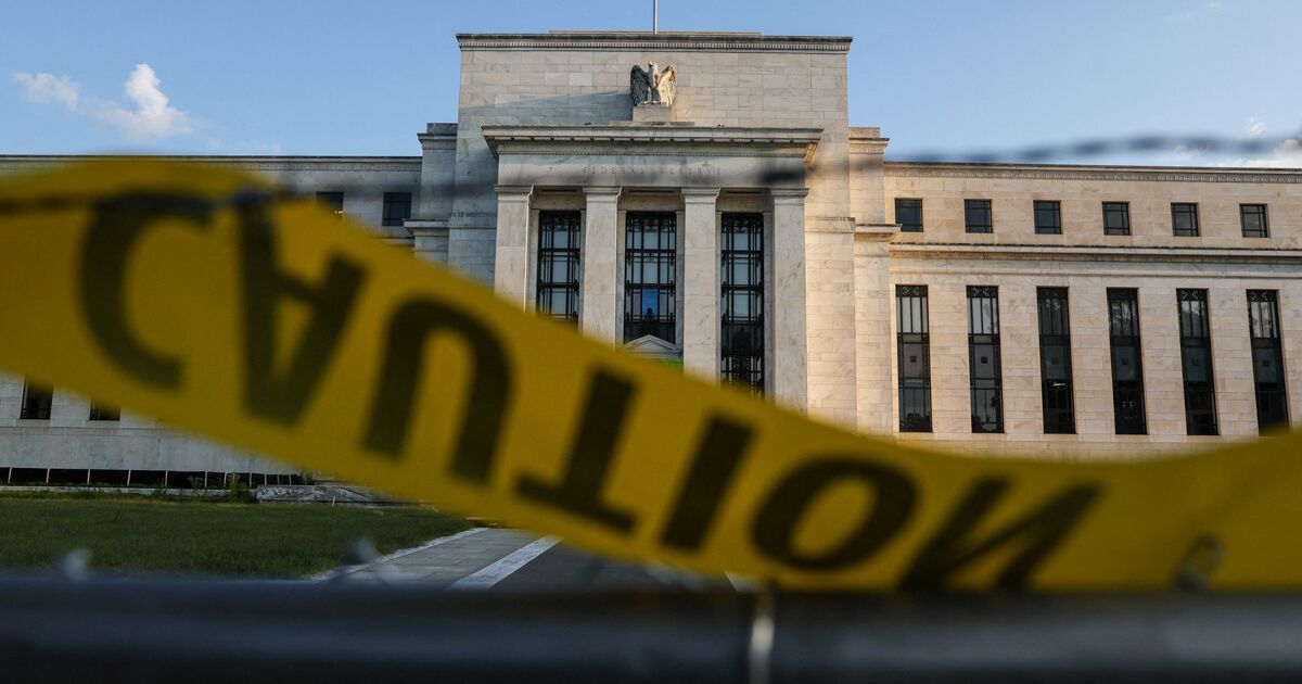 Merkez bankaları, 2024'te büyük bir gevşeme beklentisinin kaybolmasının ardından gözlerini yeniden ayarlıyor