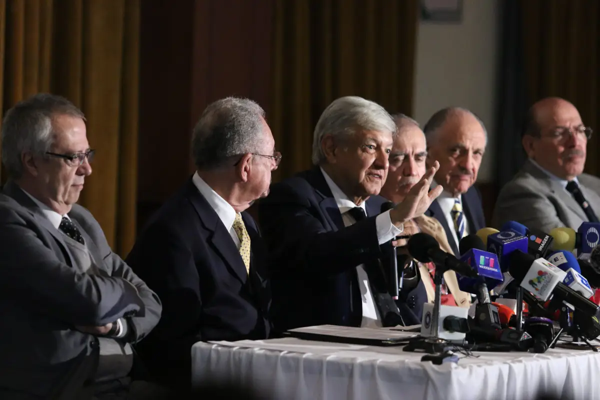 Equipo de AMLO