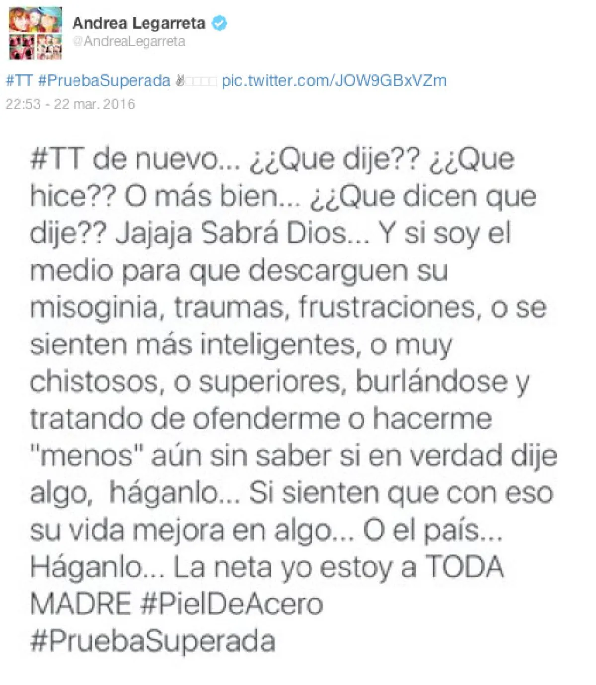 Su mensaje tras verse como TT en Twitter.