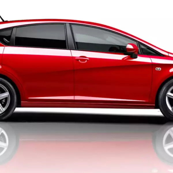 El León fue el más comercializado entre los deportivos en 2011, con 1,636.