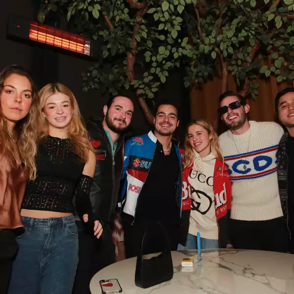 INAUGURACIÓN BLONDE