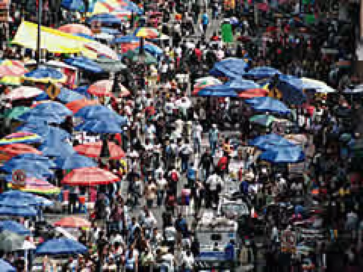 La economía subterránea aporta el 12.9% del PIB y ocupa a más de 10 millones de personas. (Foto: Procesofoto)