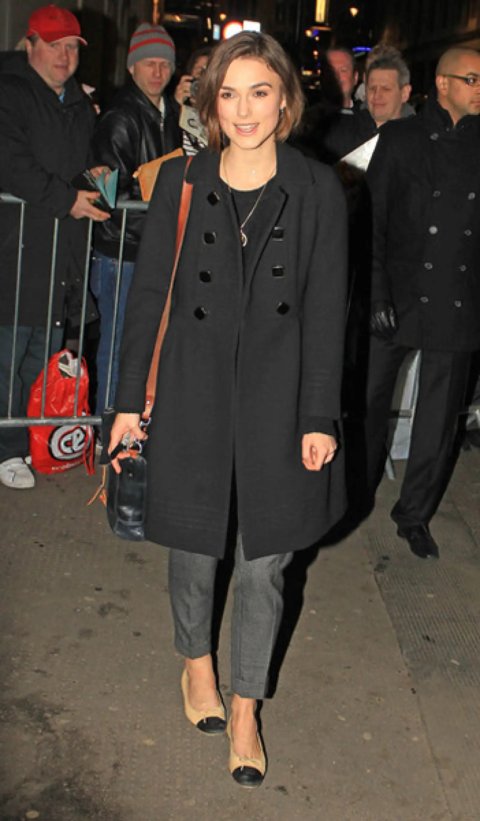 Además de ser la imagen de una de las fragancias de la casa, Keira Knightley es una gran fánatica de sus productos.