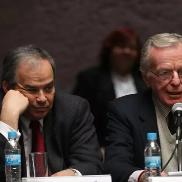 Homenaje a Jacobo Zabludovsky y Leon Davidoff.