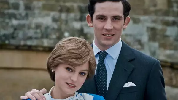The Crown.jpg