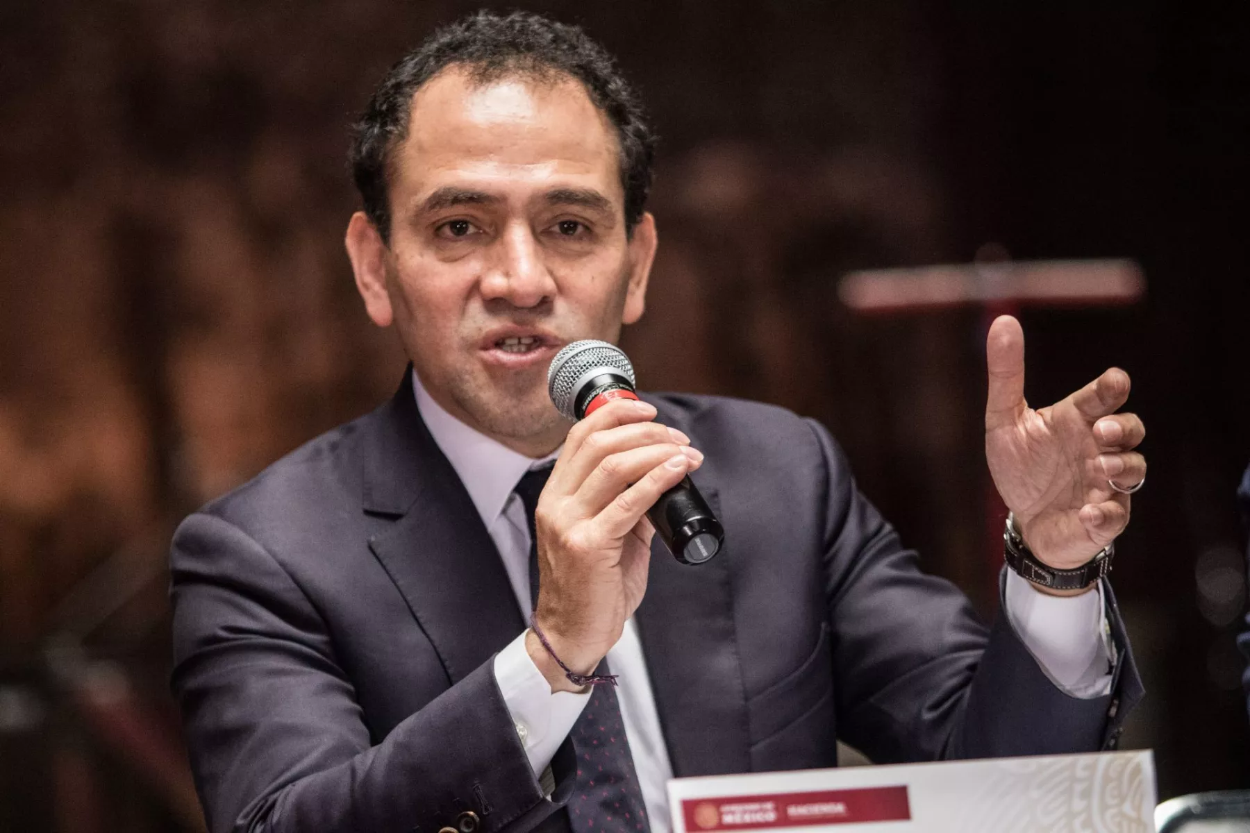 Arturo Herrera Hacienda colchón económico coronavirus