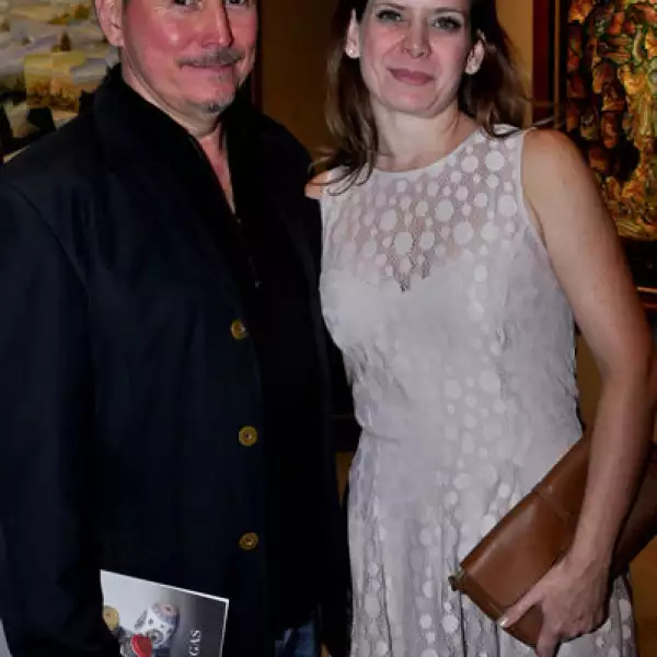 Alberto Vargas y Denise Dibildox