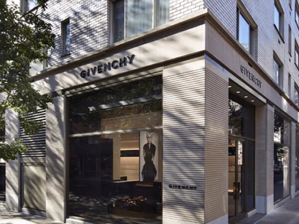 Givenchy abre su flagship en la avenida Madison de Nueva York.