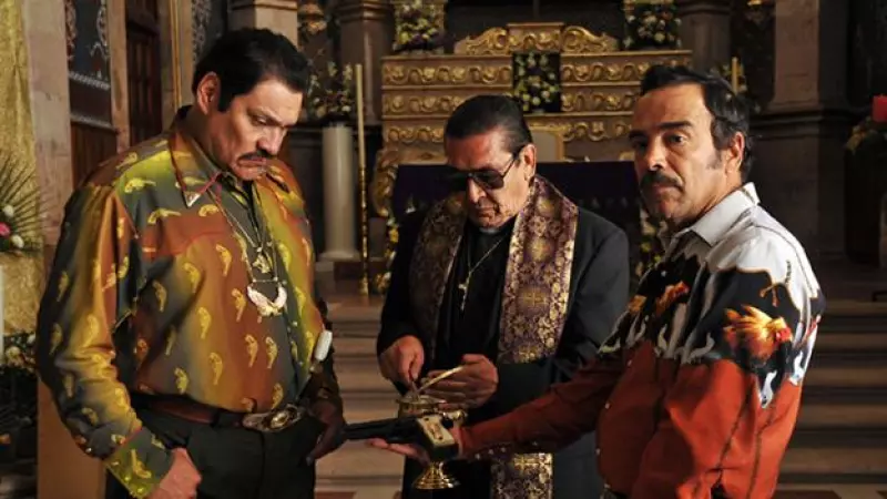 Damian Alcazar protagoniza la pelicula El Infierno