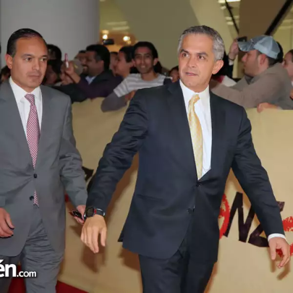 También acudió el candidato para Jefe de Gobierno, Miguel Ángel Mancera.