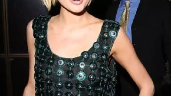 Paris Hilton&#39s My New BFF ahora se trasladará a Medio Oriente, la joven viajará para conseguir un amigo residente de Dubai