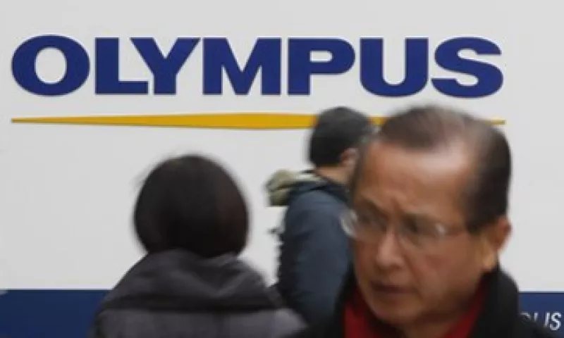 Tsuyoshi Kikukawa, el ex presidente de Olympus conspiró con dos ex ejecutivos y tres asesores para falsificar la hoja de balance financiero de la compañía. (Foto: AP)