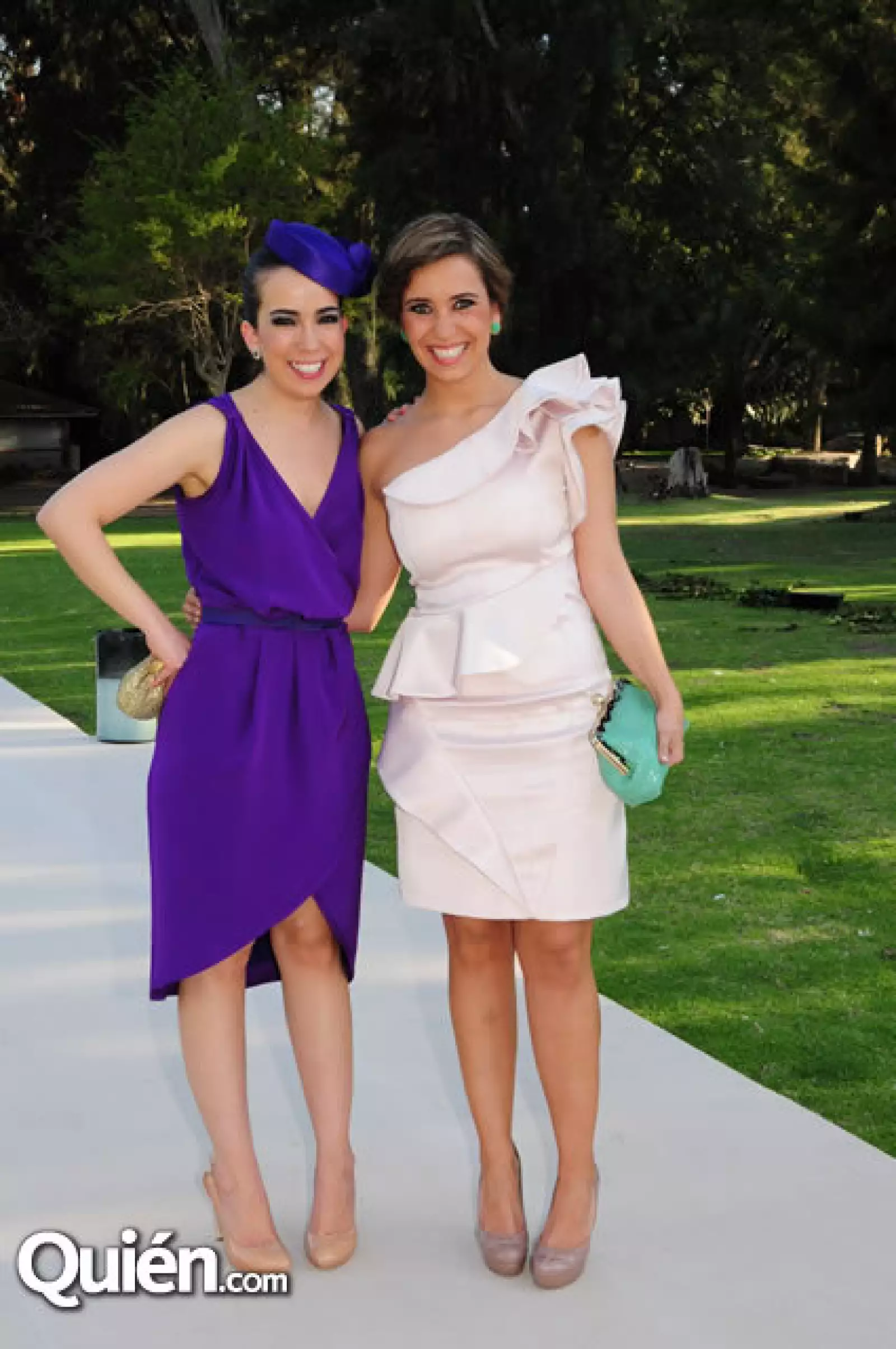 Mariana Zazueta y Elena González