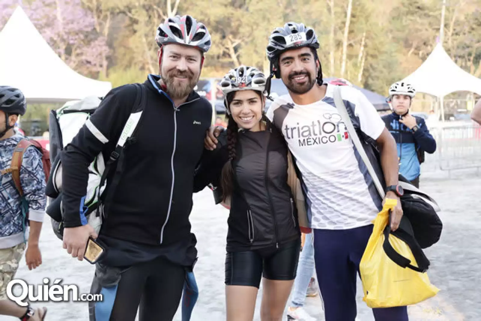 Guillermo Vega, Tere Espinoza y Arturo Castro