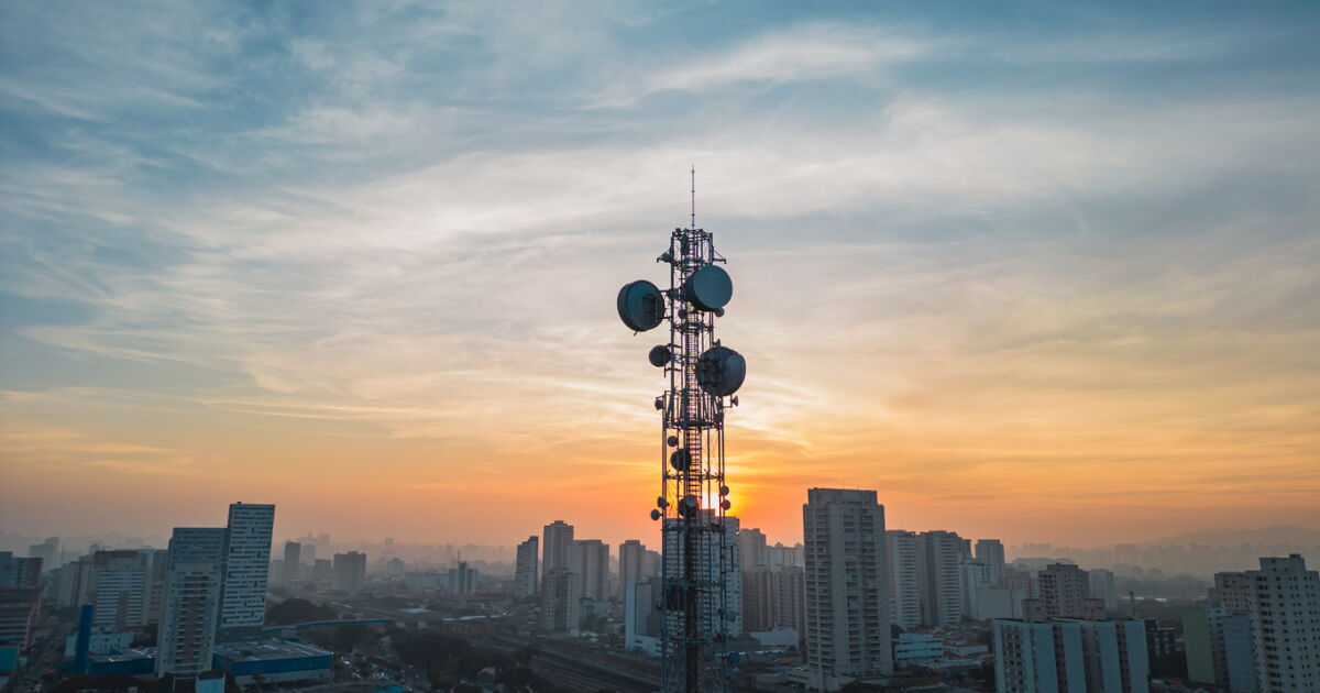 RECORTAN PRESUPUESTO A REGULADOR DE TELECOM