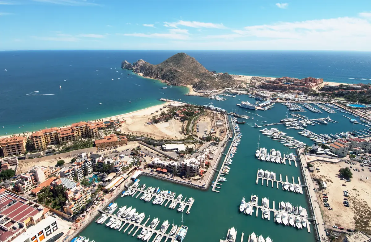 hacienda-puerto-cabos-empresa-marina