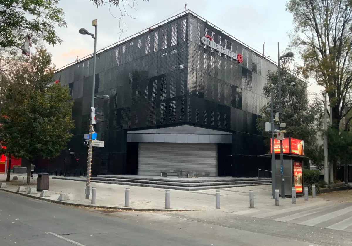 Fachada de la sucursal de Citibanamex, ubicada Presidente Masaryk No. 375