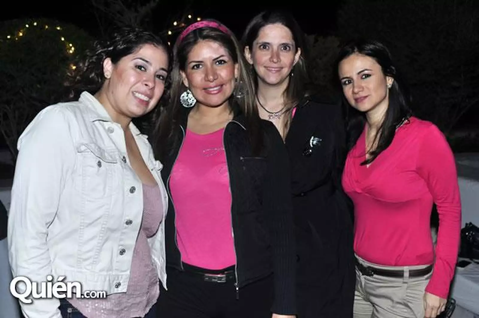 Pasarela a Beneficio de la Cruz Rosa