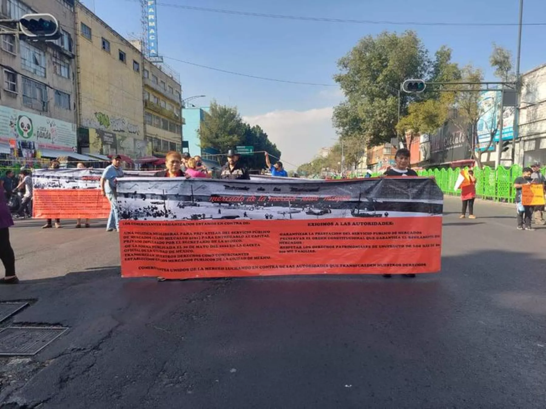 locatarios-marchan-cdmx.jpeg