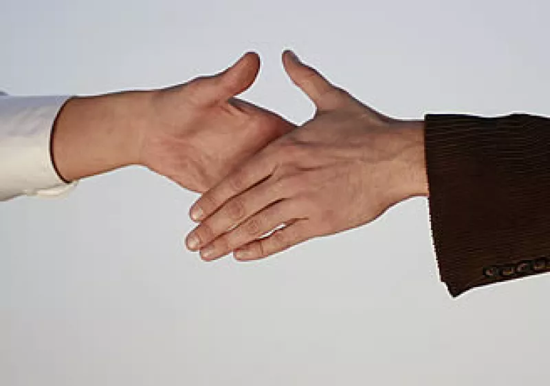 Los expertos de Ernst & Young establecen que los prestadores de servicios y patrones deben establecer mecanismos de control en los contratos. (Foto: Cortesía SXC)