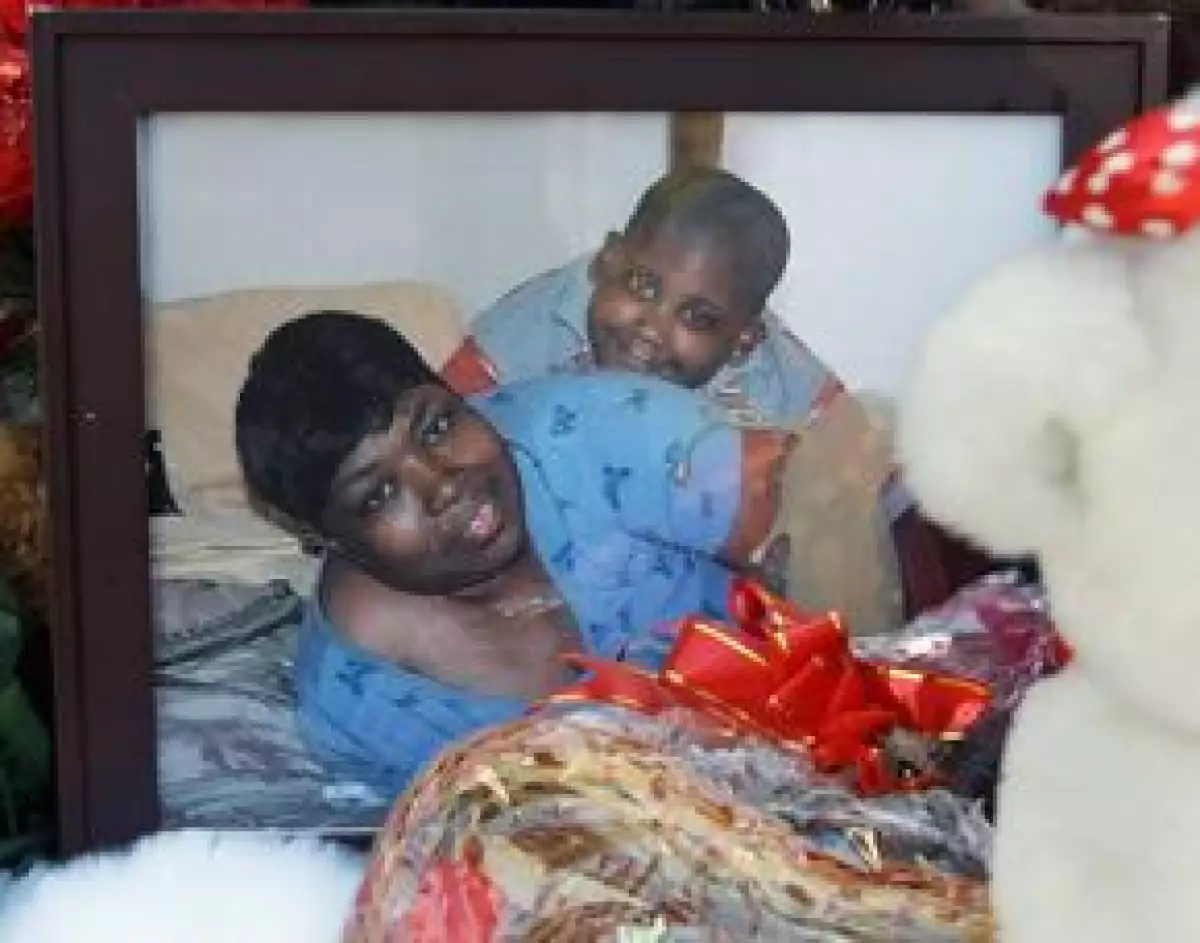 William Balfour estaba enojado al saber que su esposa, de la que estaba separado, supuestamente estaba saliendo con otro hombre.