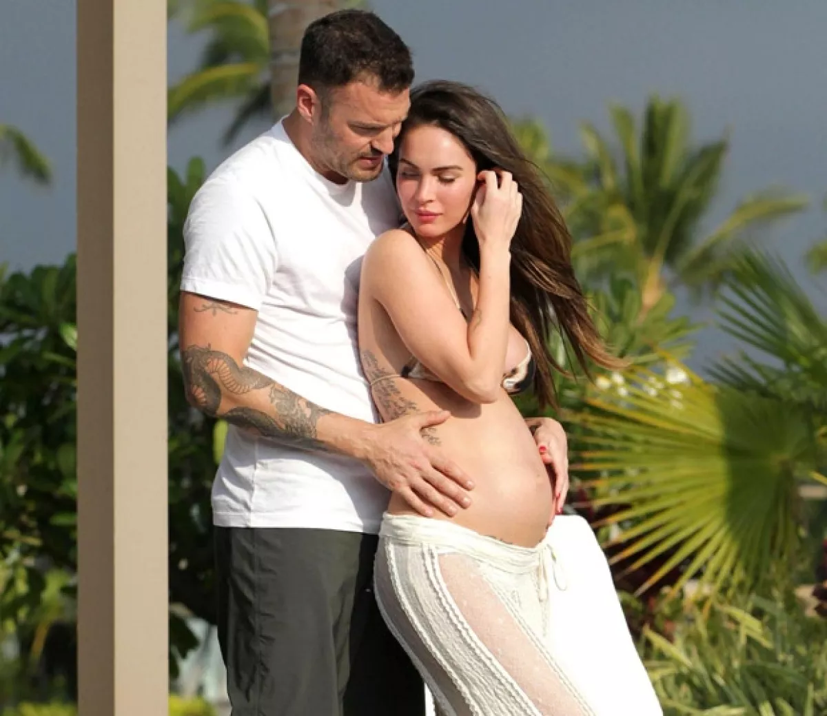 Megan y Brian posaron en sus primeros meses de embarazados.