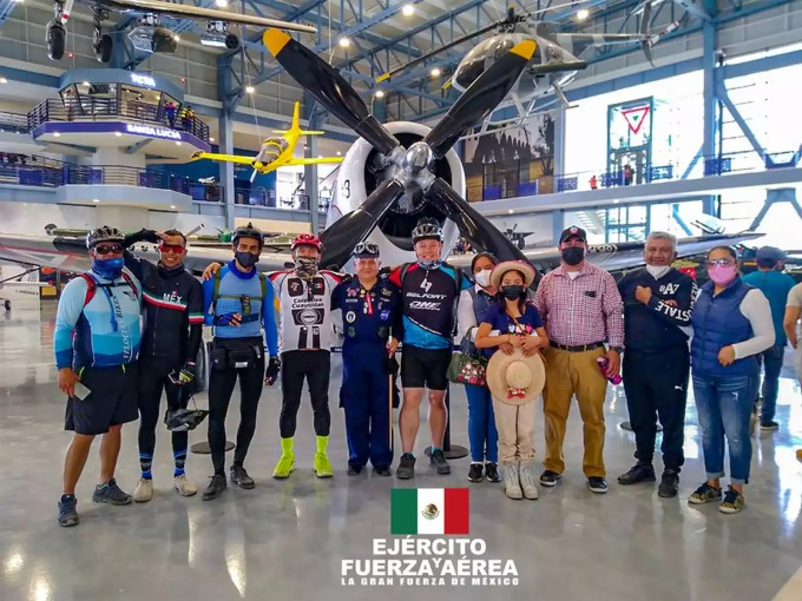 Recorrido de ciclistas por Santa Lucía