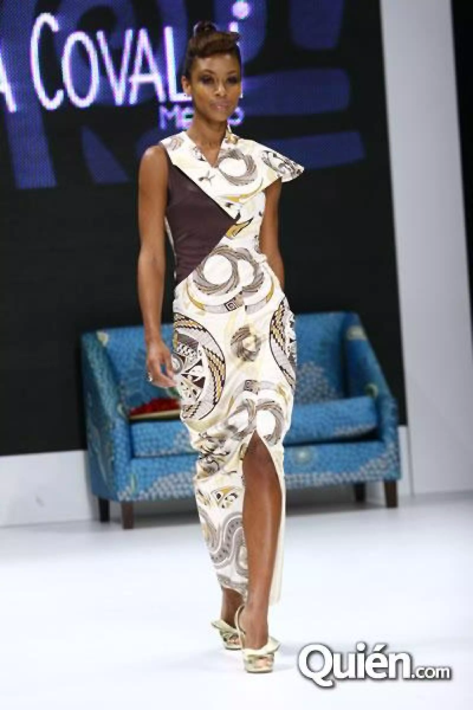 DFashion Pasarela Pineda Covalin.