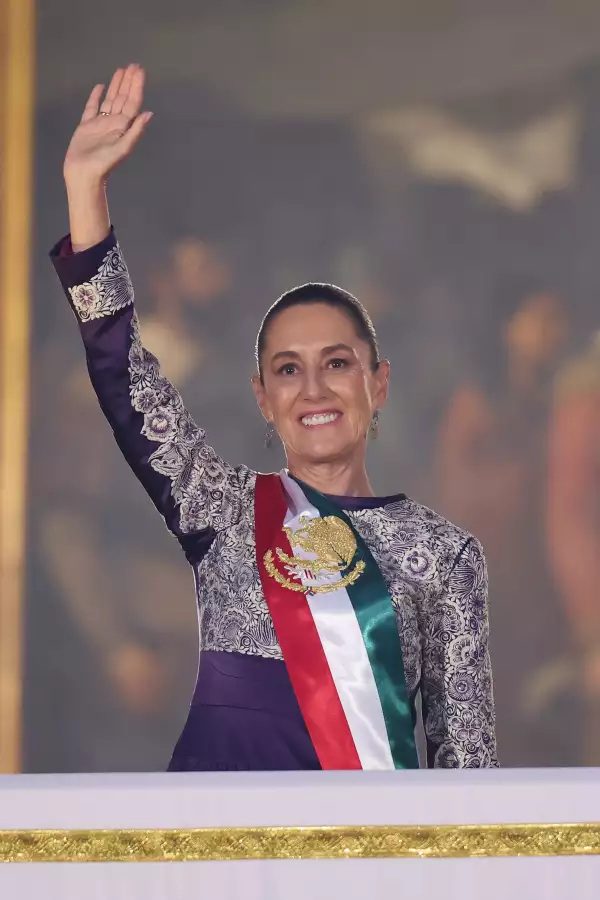 claudia-sheinbaum-look