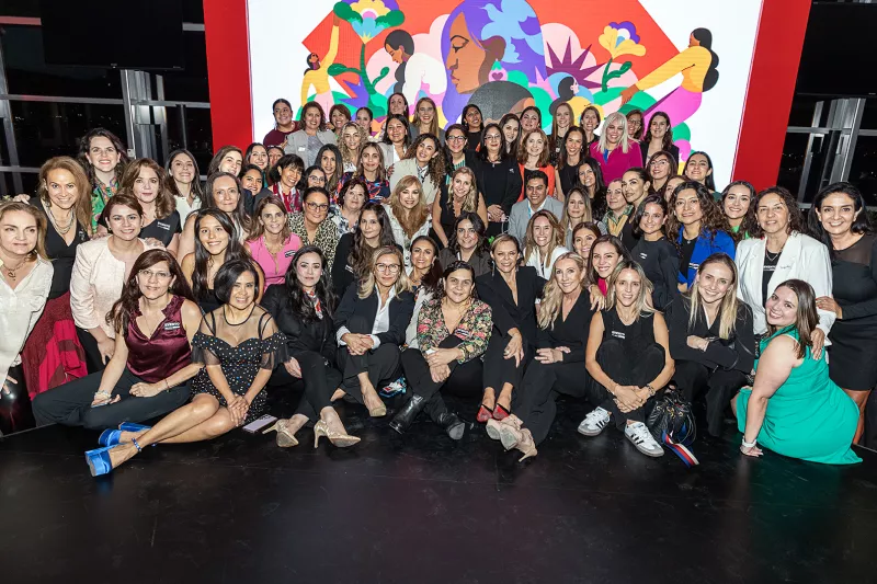 HSBC Mujeres al mundo 1.jpg